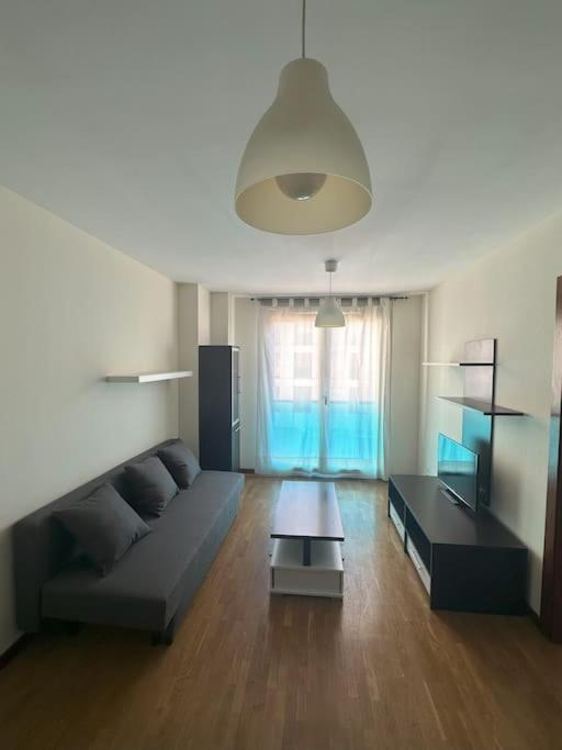 Piso Gijon Con Plaza De Garaje Vut4589As Leilighet Eksteriør bilde